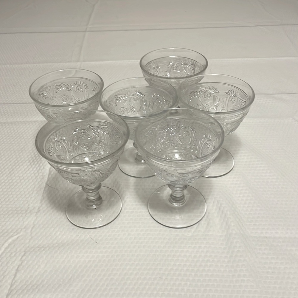 Set of 6 Duncan and Miller Dessert/Sherbet Bowls.